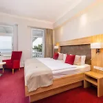 Strandhotel Zur Promenade 3* Binz