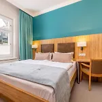 Hotel Strandhotel Zur Promenade 3*