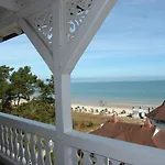 Strandhotel Zur Promenade