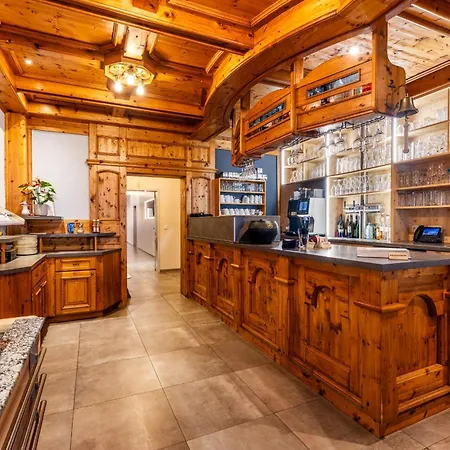 Hotell Strandhotel Zur Promenade 3*