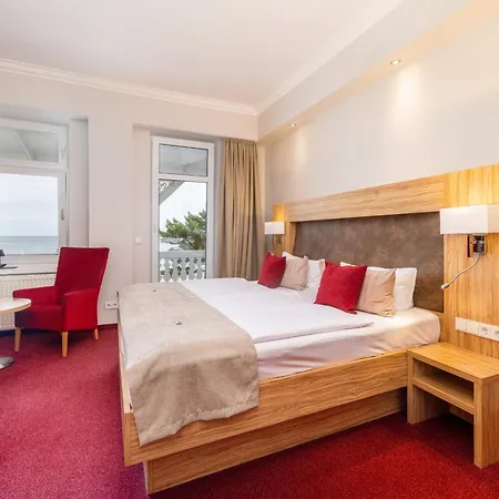 Strandhotel Zur Promenade 3* Binz