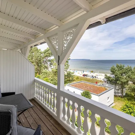 Strandhotel Zur Promenade 3*
