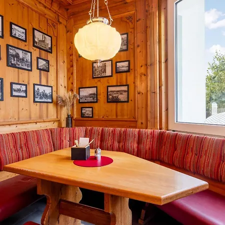 Отель Strandhotel Zur Promenade Остзебад Бинц