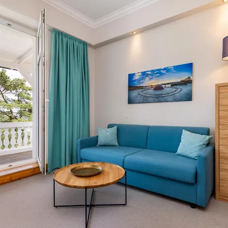 Strandhotel Zur Promenade 3* Binz