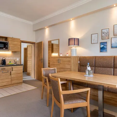 Hotell Strandhotel Zur Promenade Binz