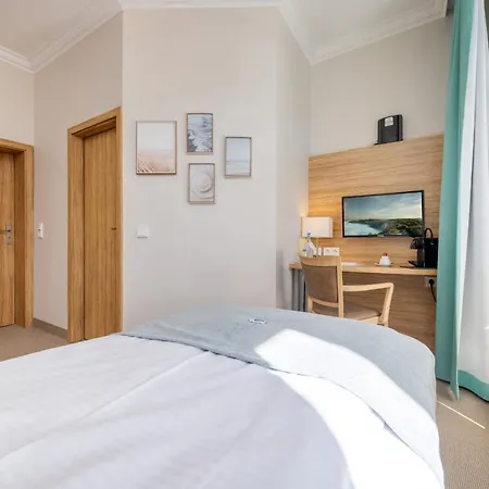 Hotel Strandhotel Zur Promenade