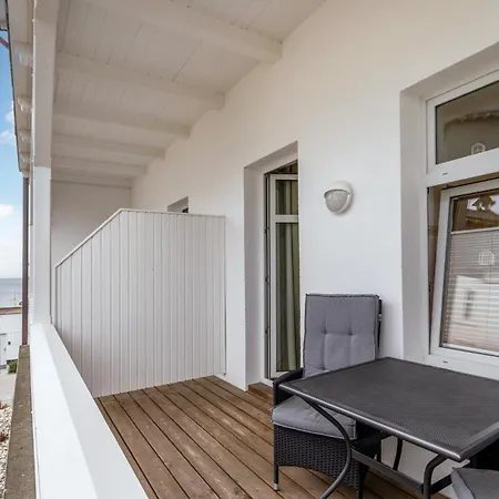 Strandhotel Zur Promenade Остзебад Бинц