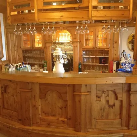 Strandhotel Zur Promenade Hotell